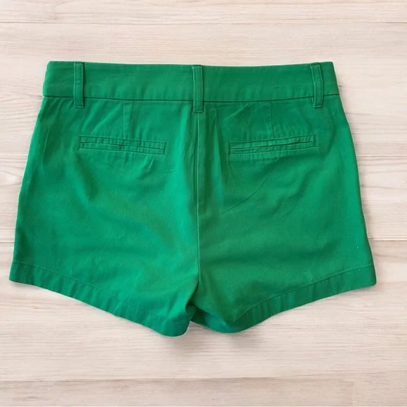 J.Crew 3.5 inch Classic Chino Short in Kelly Green Size 2 - Picture 4 of 12